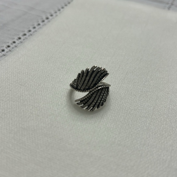 AUTHENTIC PANDORA RING - Picture 4 of 4